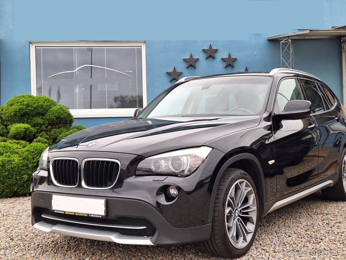 BMW X1 2.0d xDrive xLine - PANO, NAVI