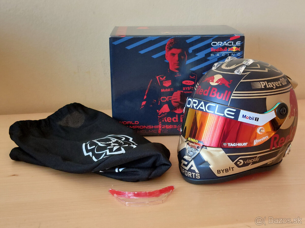Predám Max Verstappen 2023 RedBull F1 majstrovská prilba 1:2