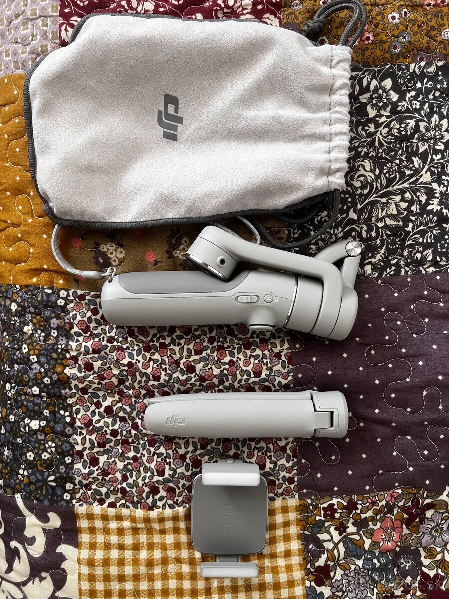 DJI OM 5 Athens Gray + DJI OM FILL LIGHT PHONE CLAMP