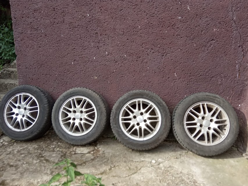 Letné pneumatiky s diskom