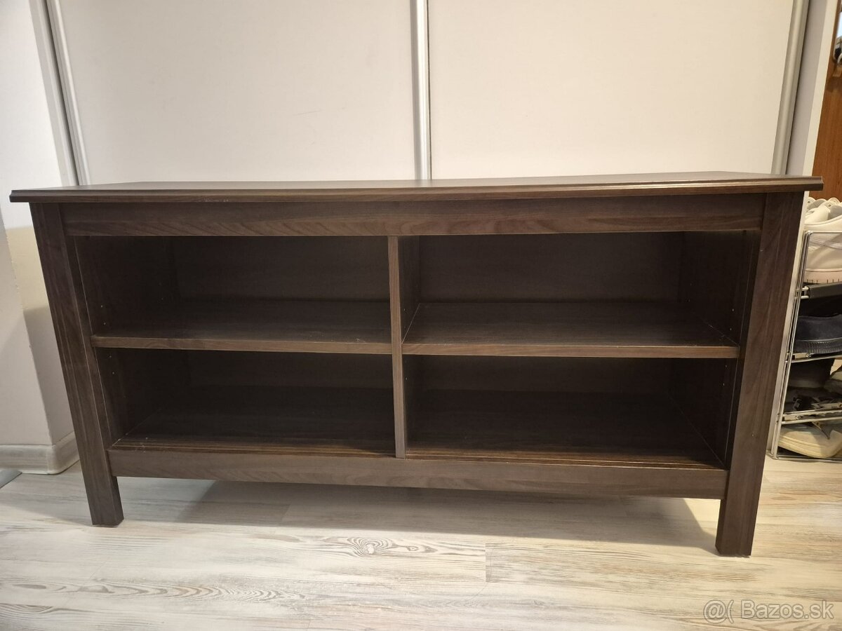 TV stolík