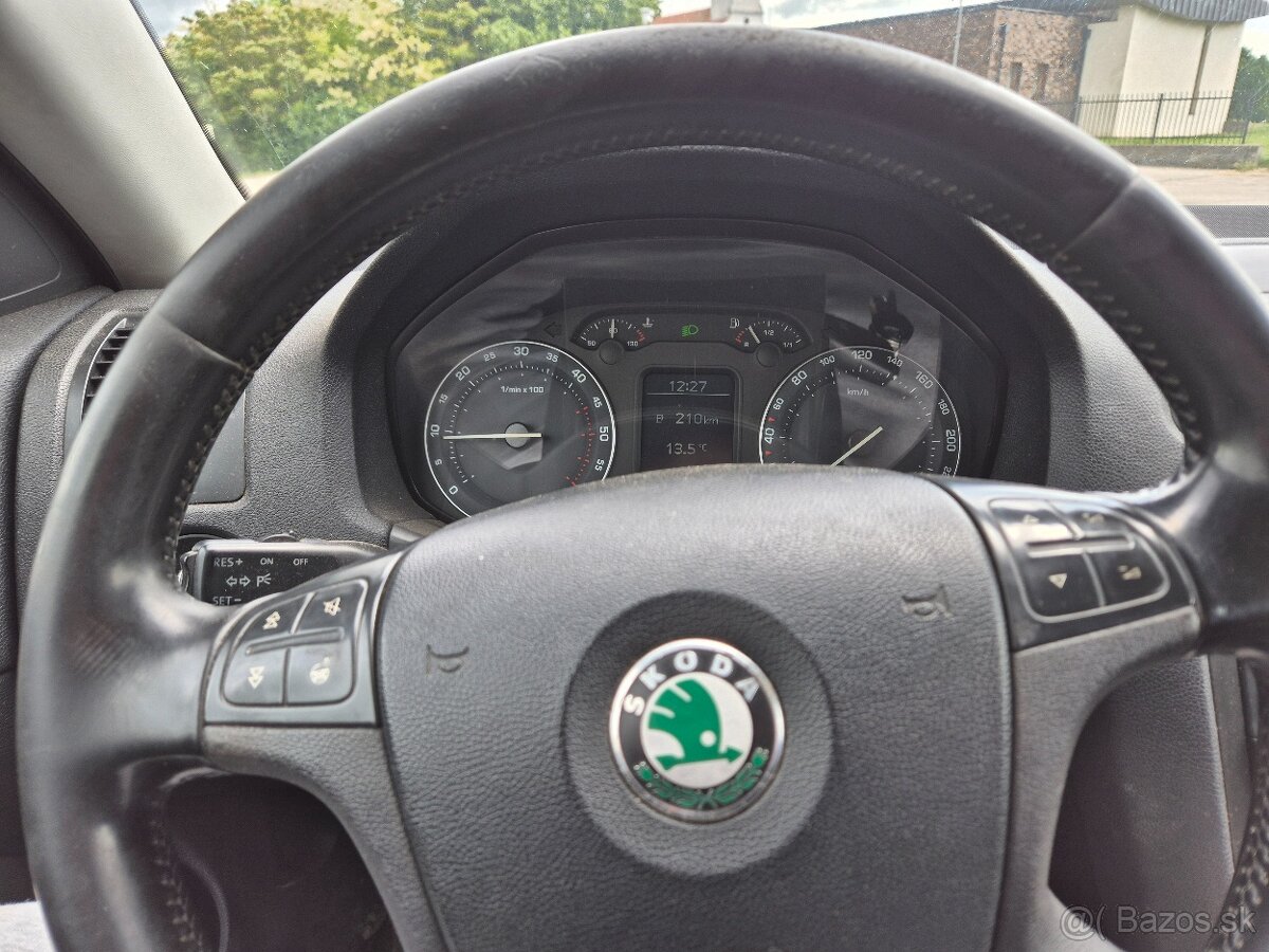 Škoda Octavia II
