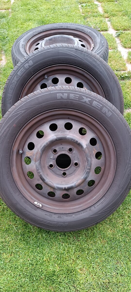 Predám pneumatiky 205/55R16
