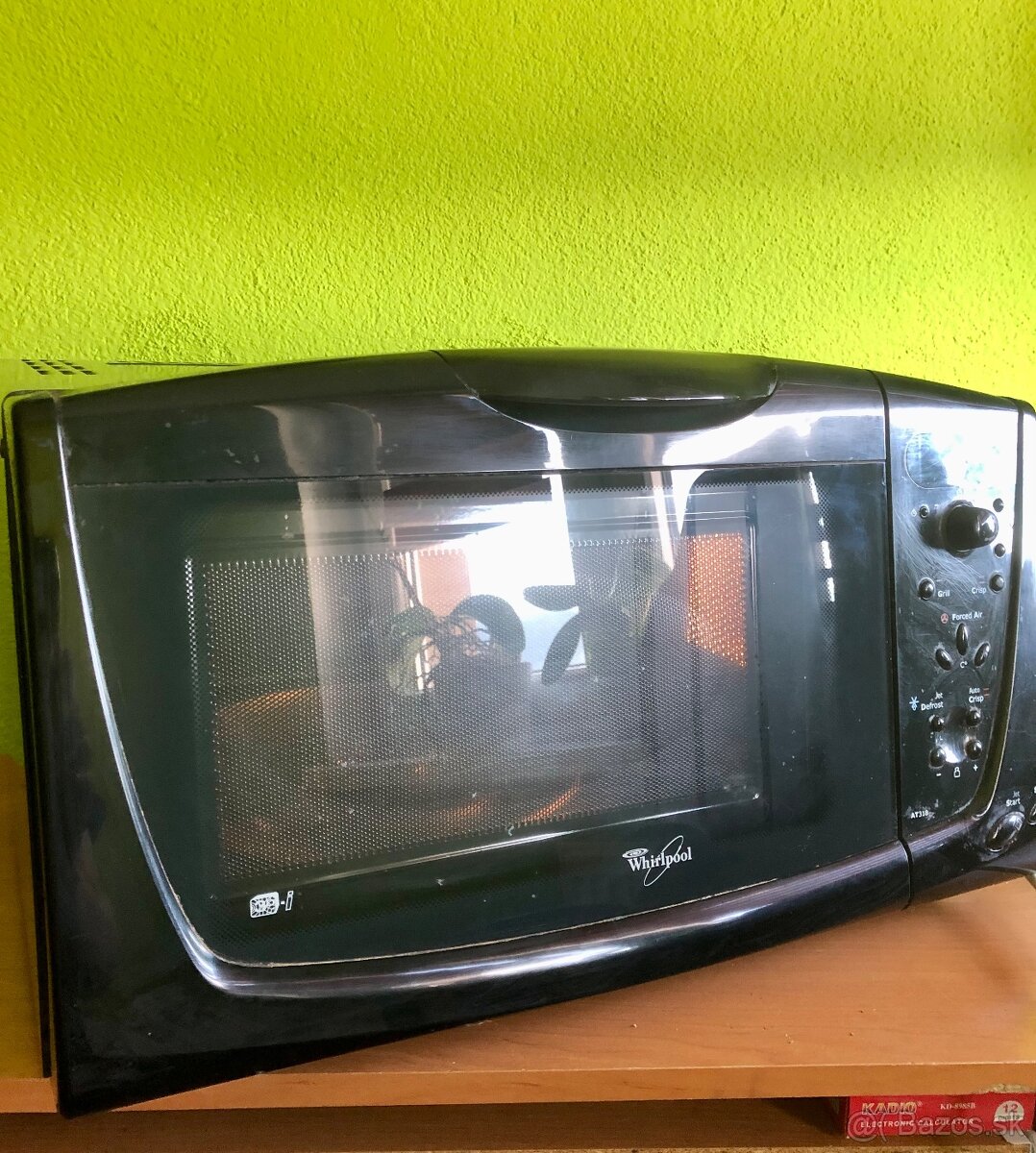 Mikrovlnka Whirlpool
