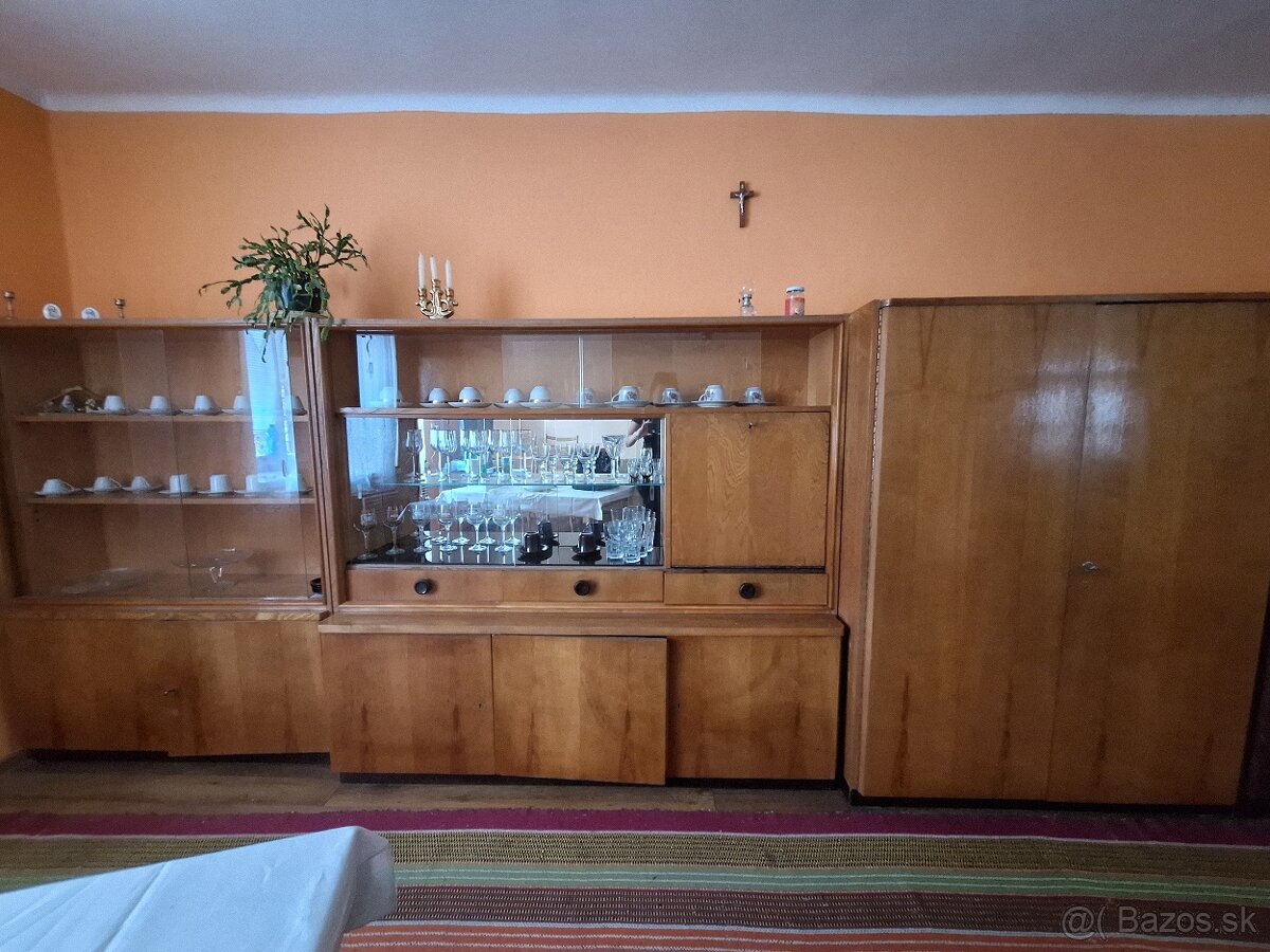Retro sekretár