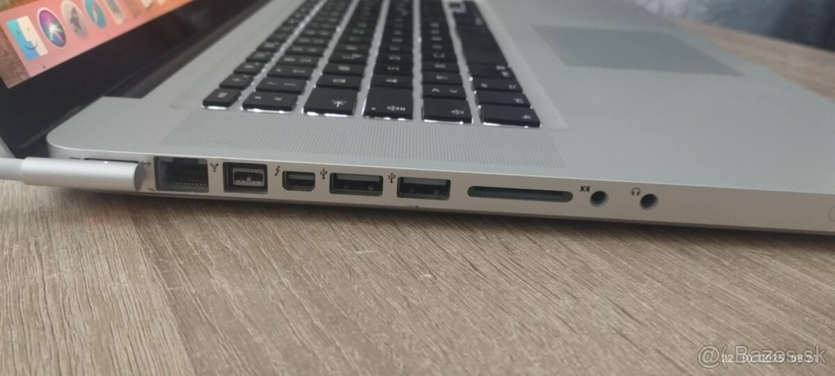 Apple MacBook Pro 15" Late-2011 (A1286)