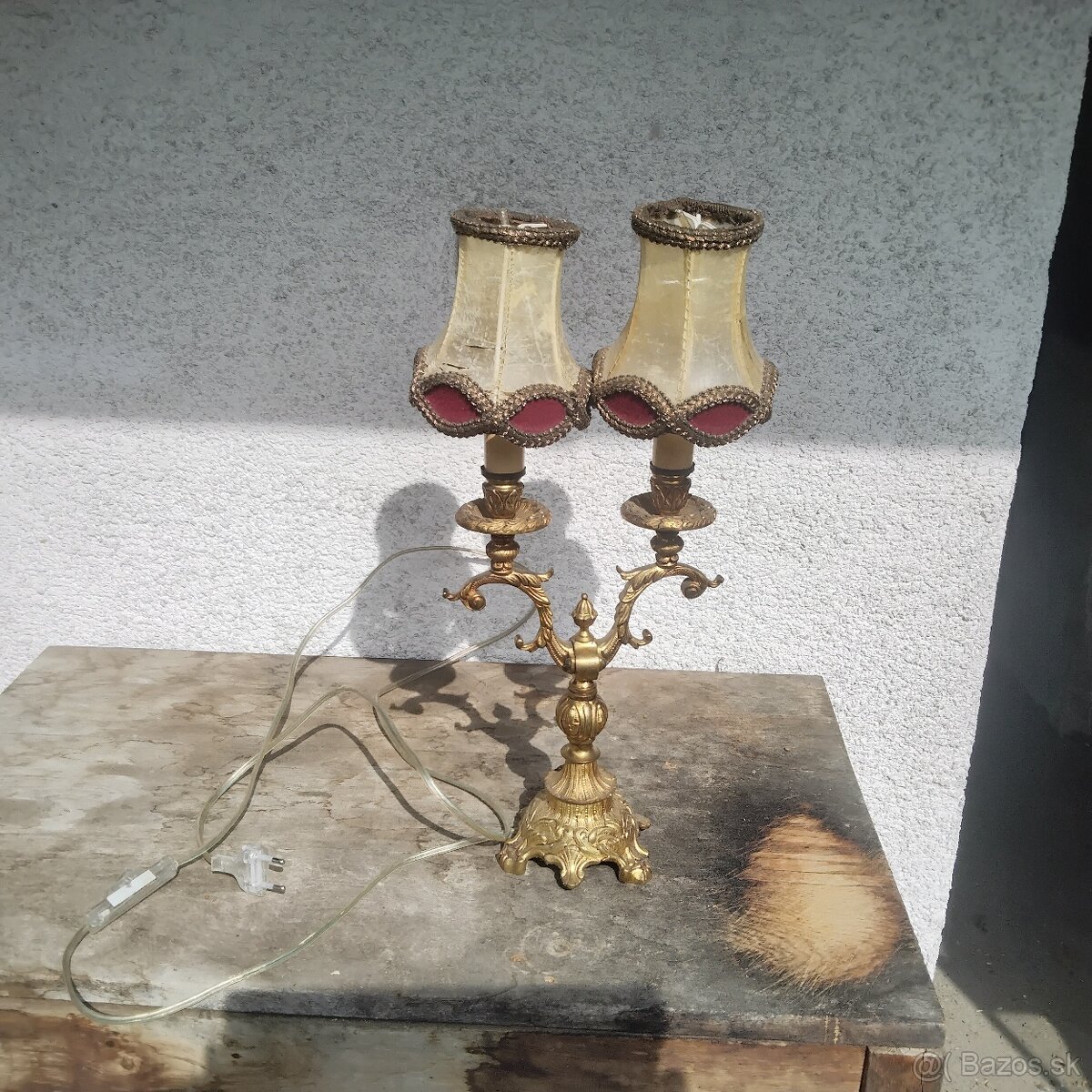 Luxusná Zámocká bronzova Lampa funkčná