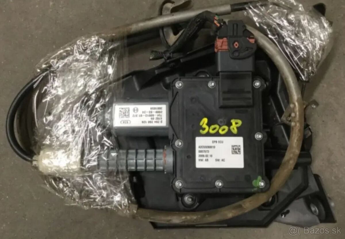 Peugeot 3008 - 5008 - El. ruční brzda.