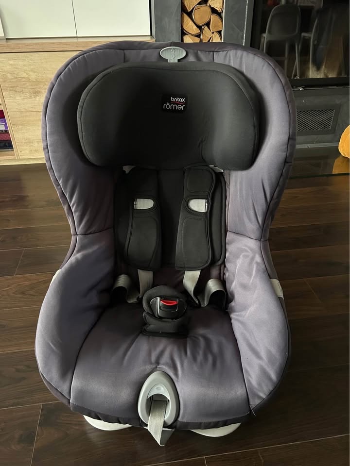 Autosedačka Britax Römer