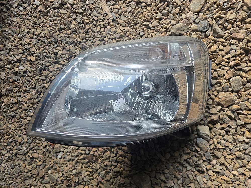 Predné svetlá Citroen Berlingo