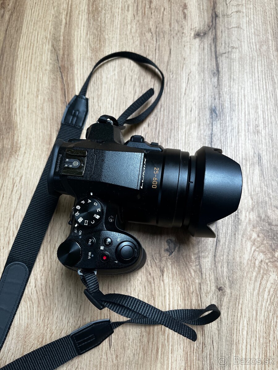 Panasonic lumix FZ300