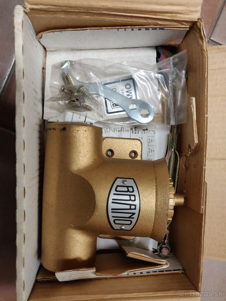 BRANO zavírá samo R12/13 zatvárač dverí