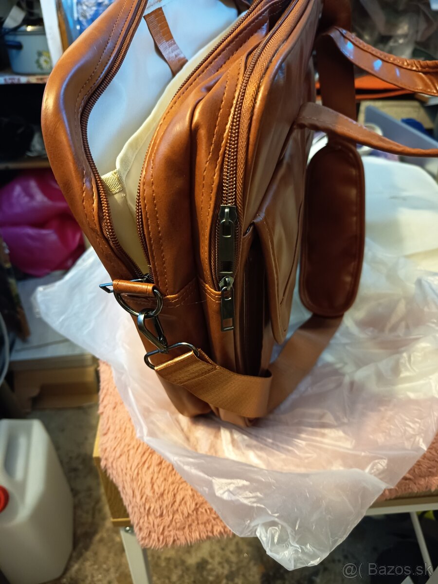 Pánska aktovka a malá taška