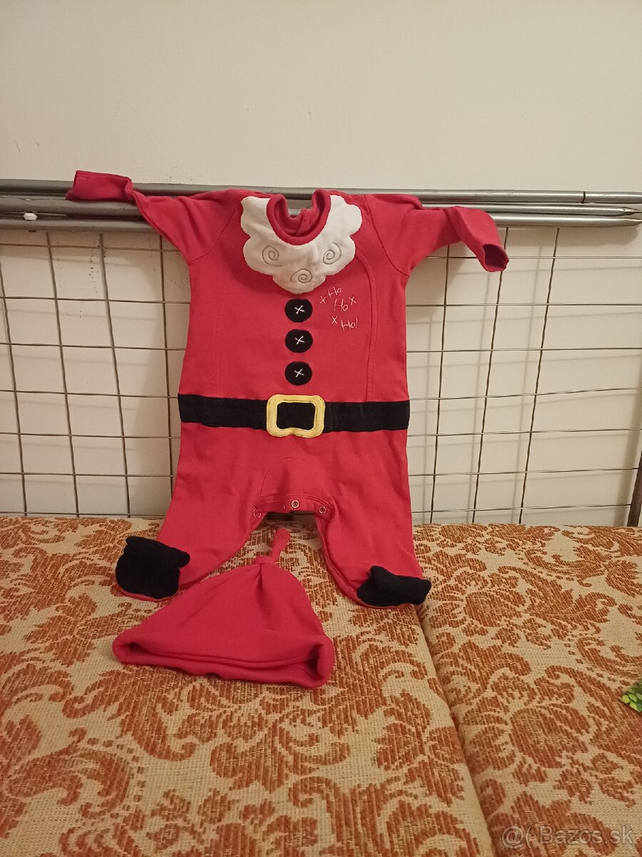 Vianočný overal a čiapka