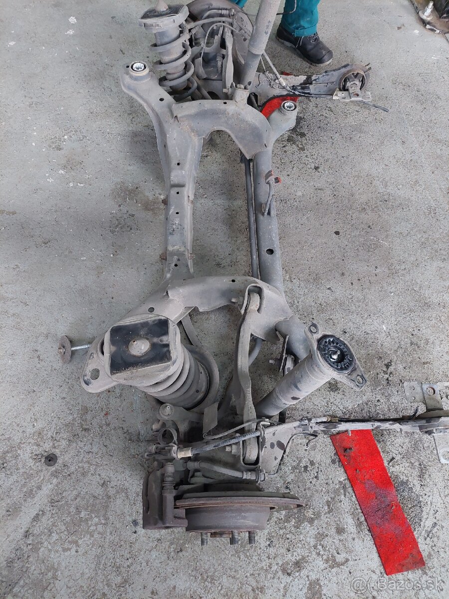 Predám zadnú nápravu na ford galaxy mondeo s-max smax