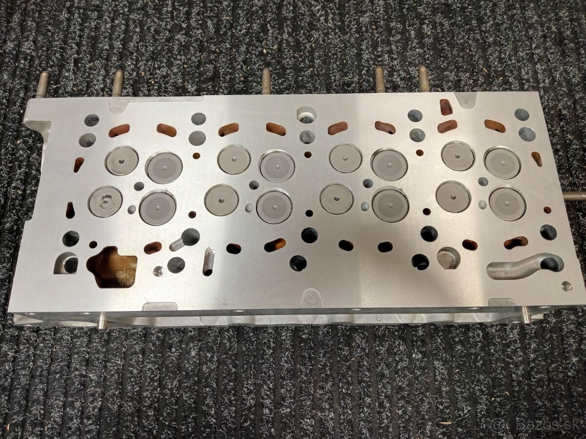 Hlava valcov / 1,6 2,0 TDI / 04L103373E / VW/SEAT/SKODA/AUDI