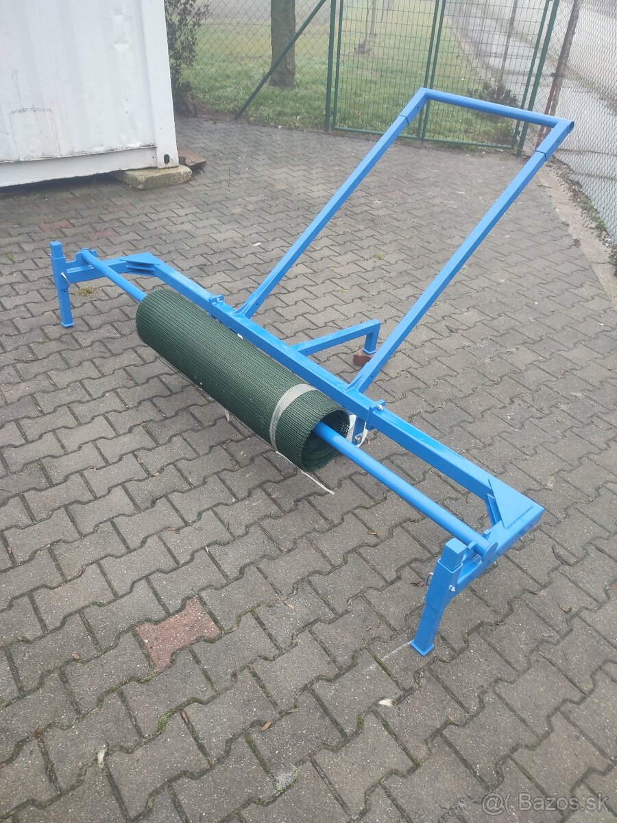 Odvijač na rolky - geotextílií,fatrafolu