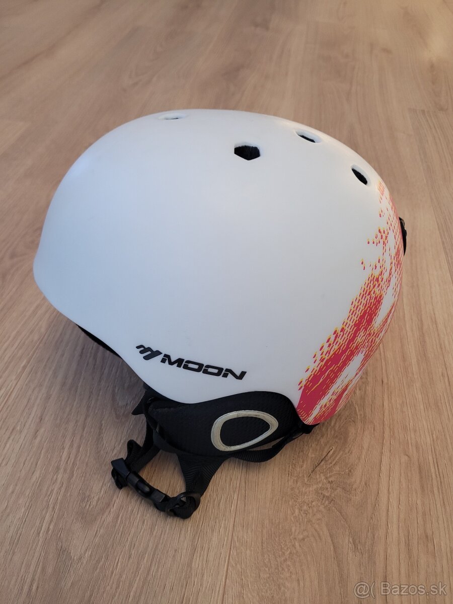 Lyžiarska/snowboardová prilba moon trespass