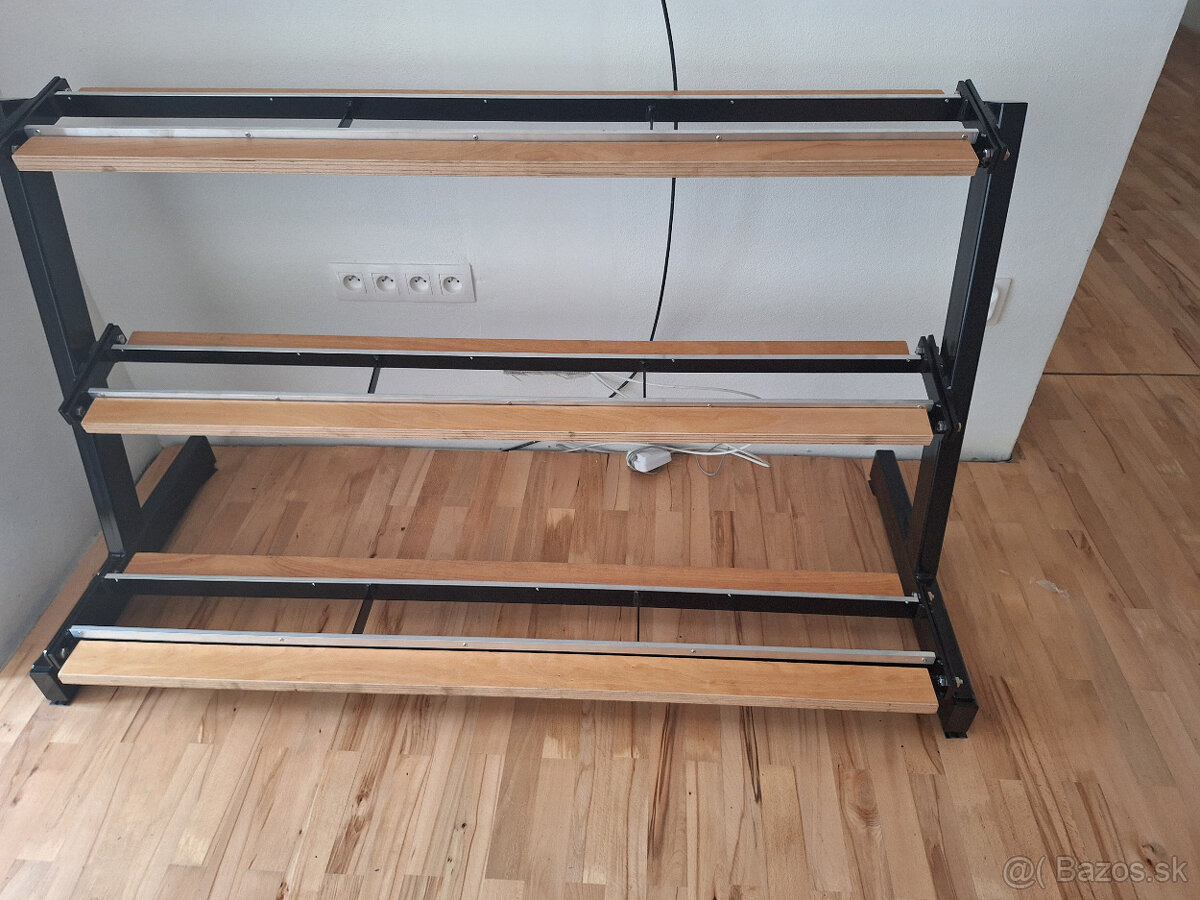 Stojan pro jednoruční činky - NOVÝ