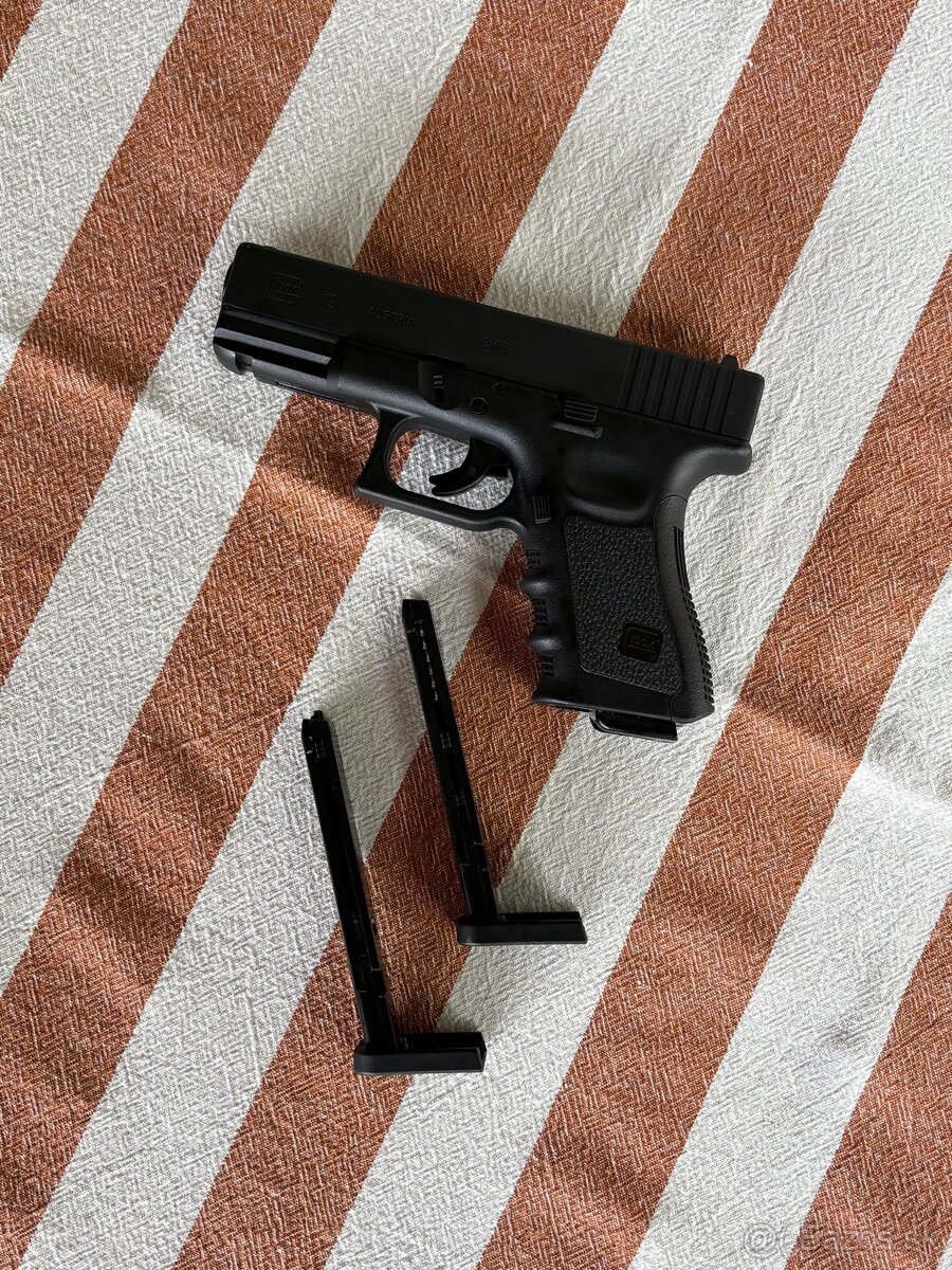 Glock 19 Co2