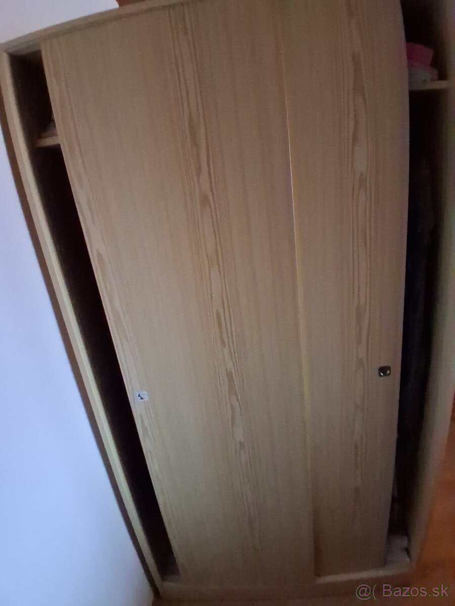 Skriňa