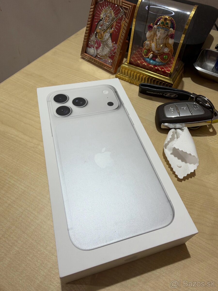 iPhone 18 pro max čierny