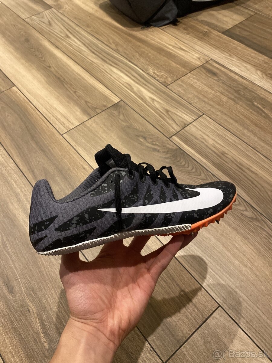 Nike tretry zoom rival S