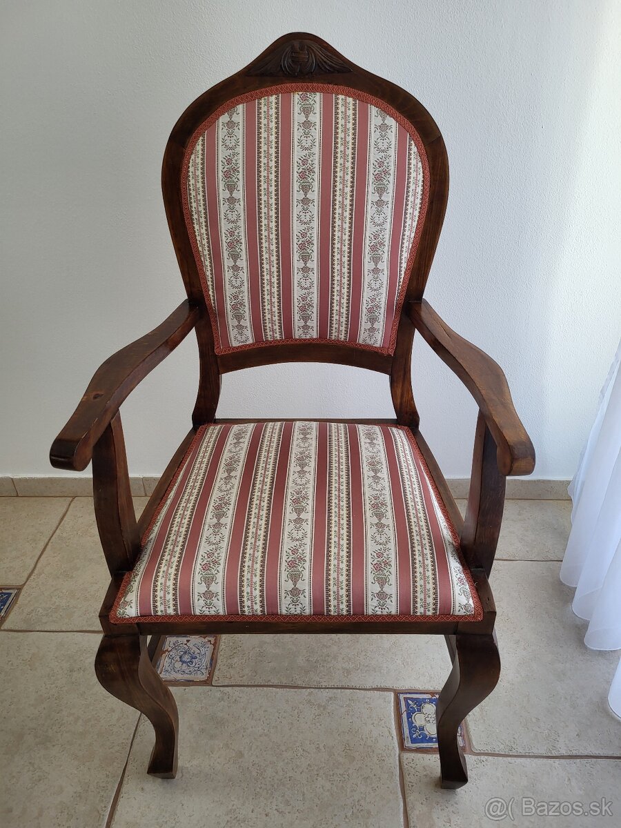Rustikalne stoličky