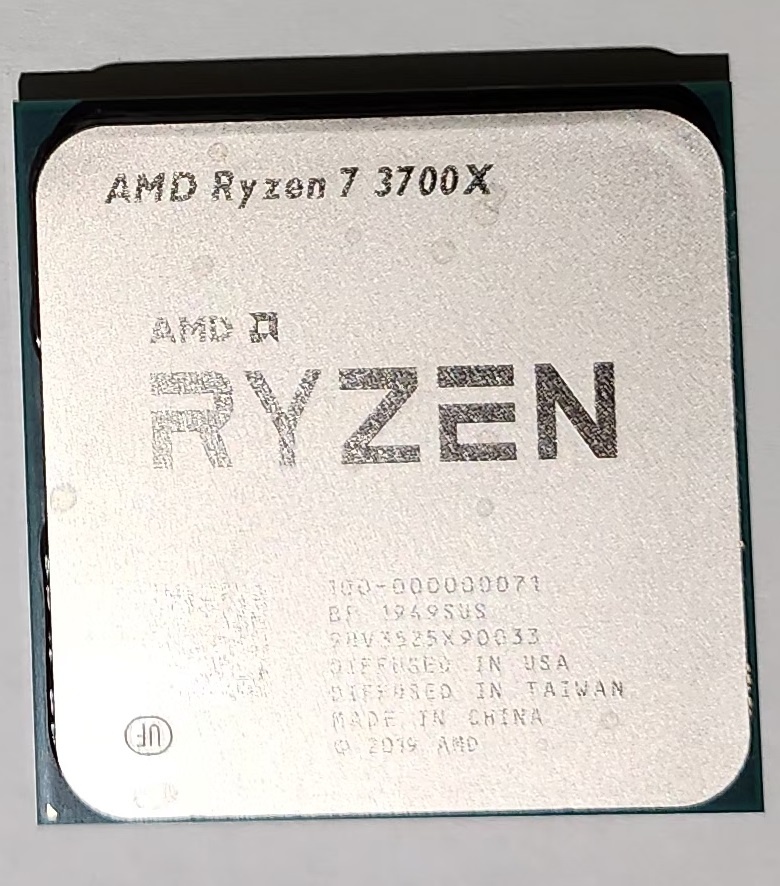 AMD Ryzen 3700X