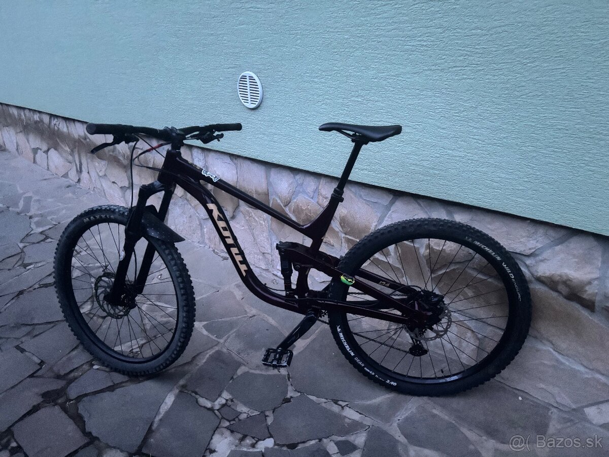Na predaj Kona Process 134 XL (2021) – top stav – 1000 €