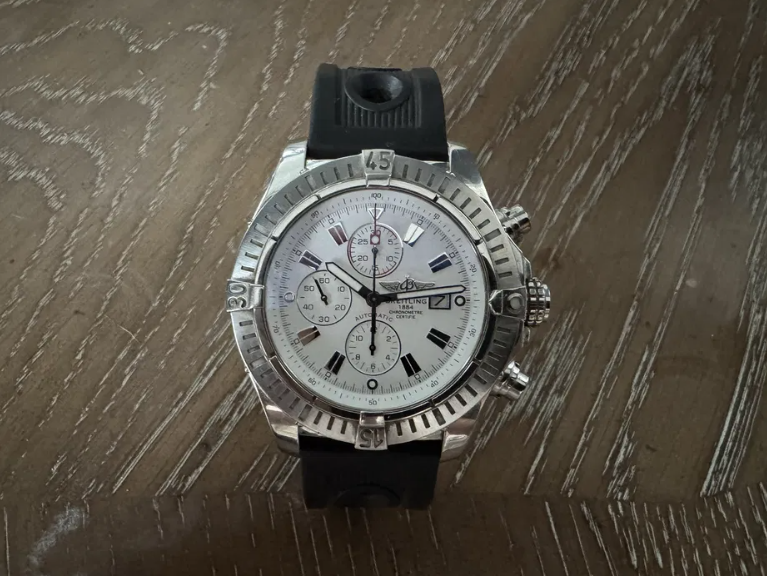 Originálne náramkové hodinky Breitling Super Avenger 2