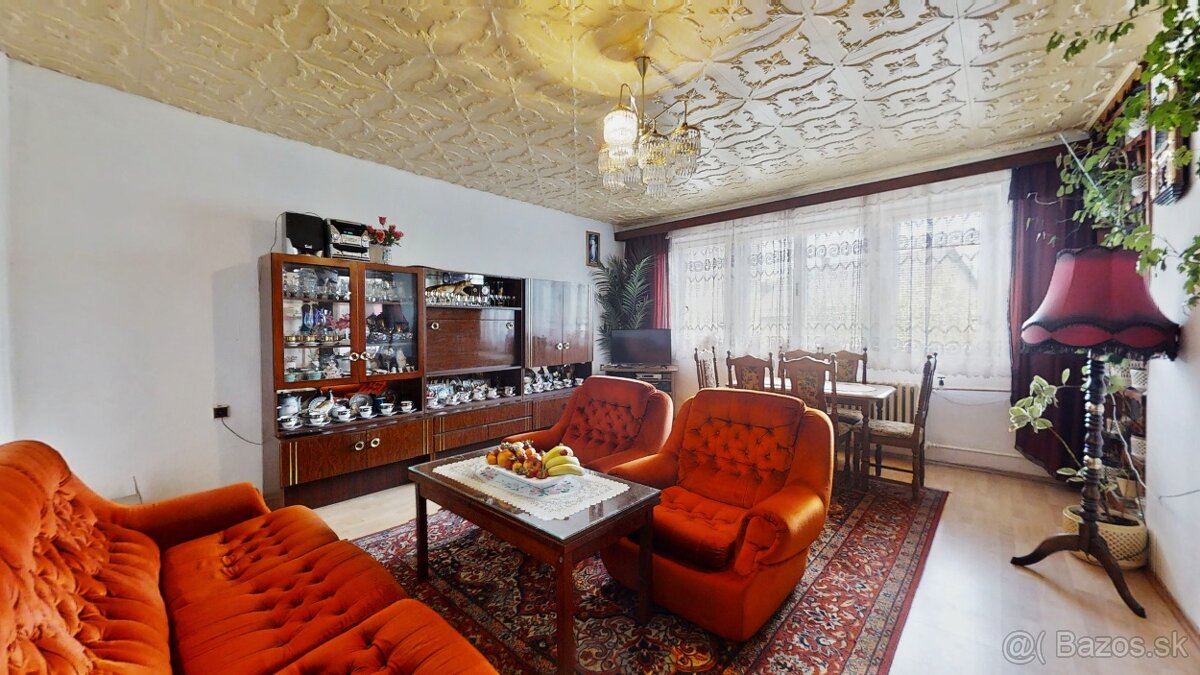 Predaj: Rodinný dom Turzovka - záhrada, garáž+parkov. miesta
