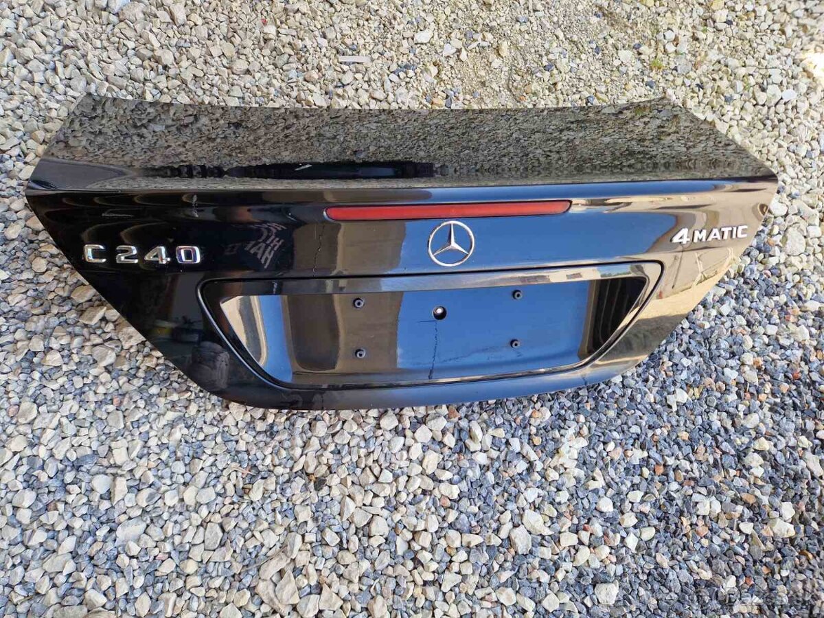 Zadný naraznik, piate dvere Mercedes Benz C, W203