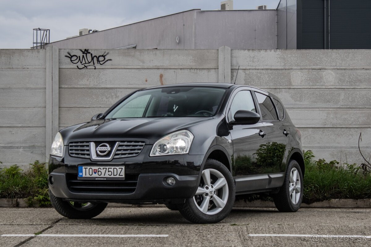 Nissan Qashqai 2.0 benzín