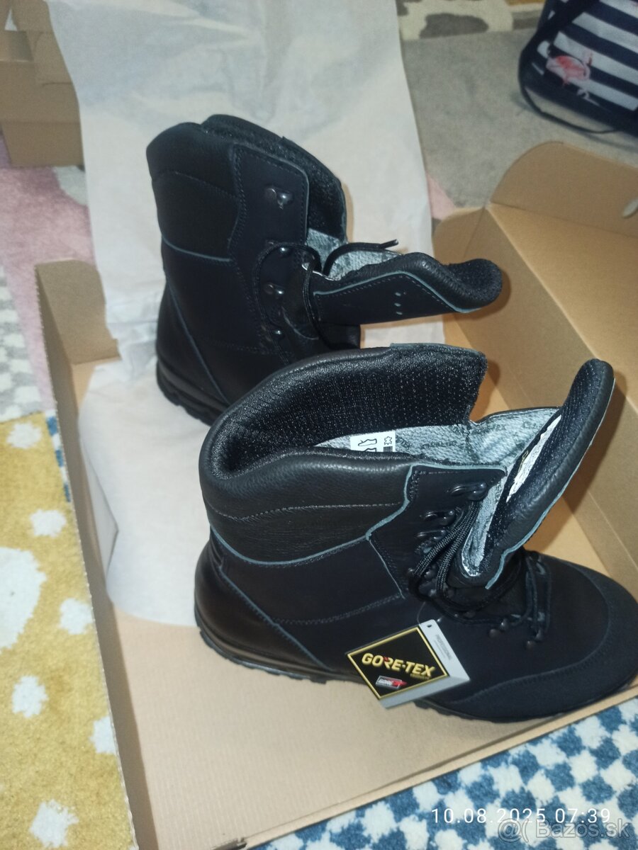 Predám Gore-tex kanady 46