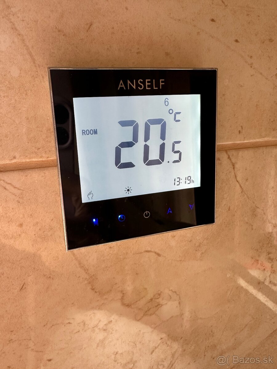 Izbový Termostat pre podlahové kúrenie predám