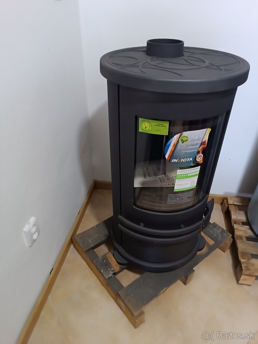 Liatinové kachle Invicta