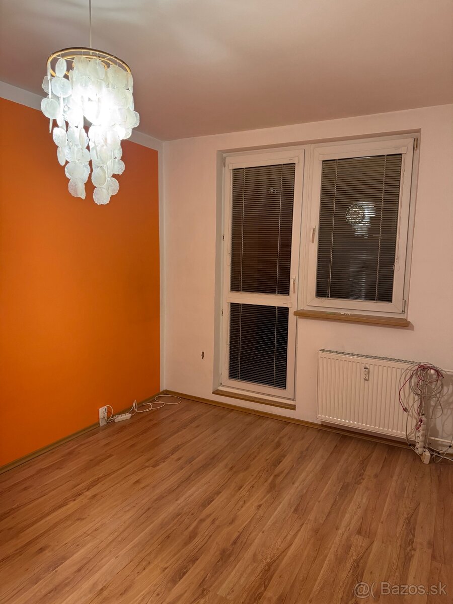 3 izb byt na prenájom v centre mesta