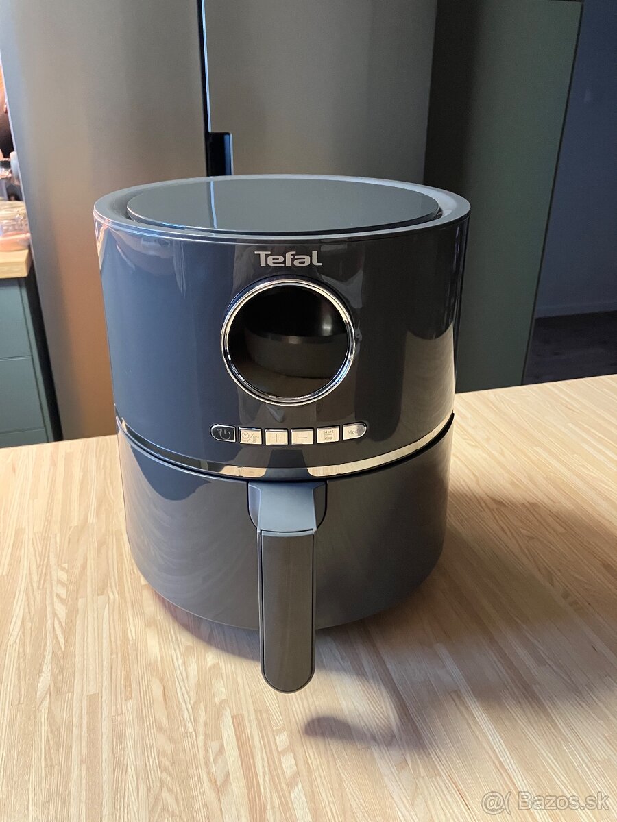 Teplovzdušná fritéza Tefal