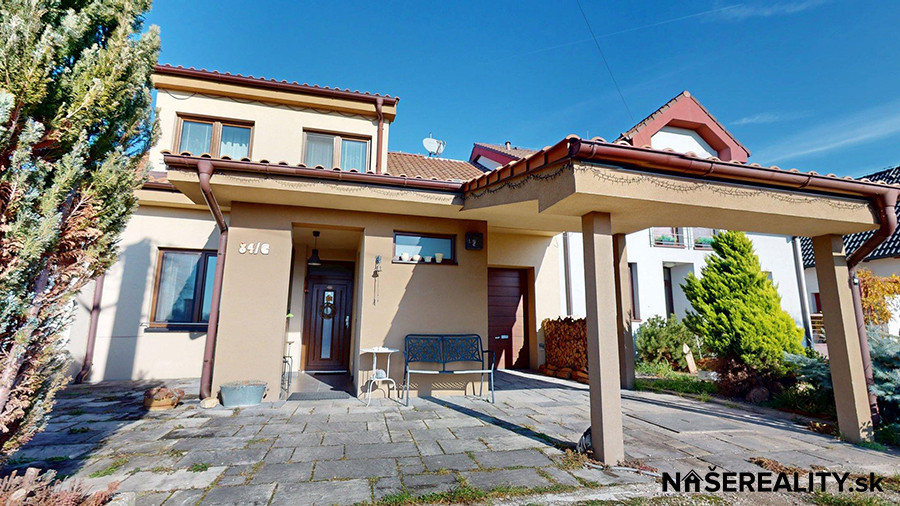 Na predaj 5-izbový rodinný dom s garážou, pivničkou a krásno