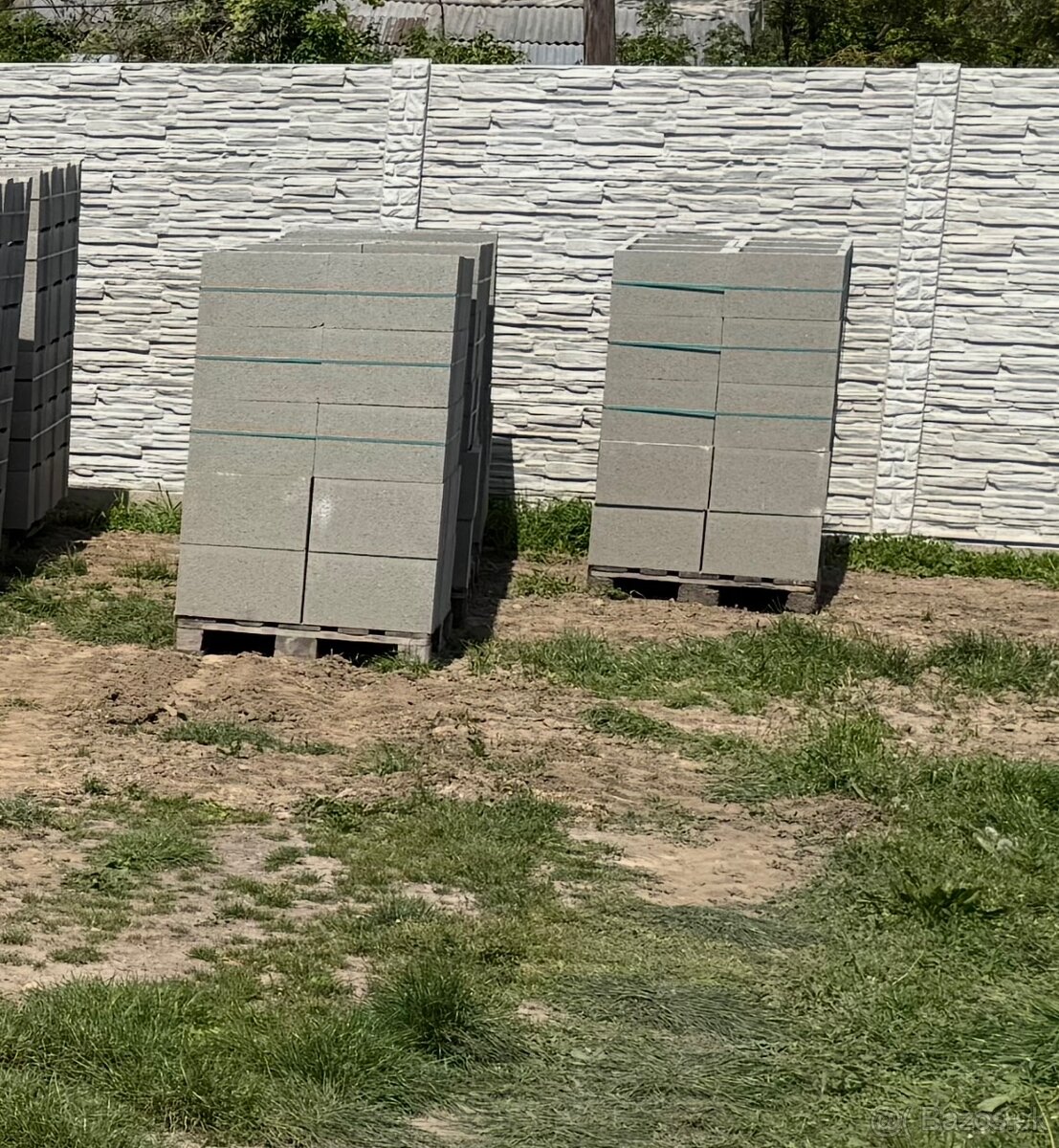 Dt tvárnice stĺpové 40x40