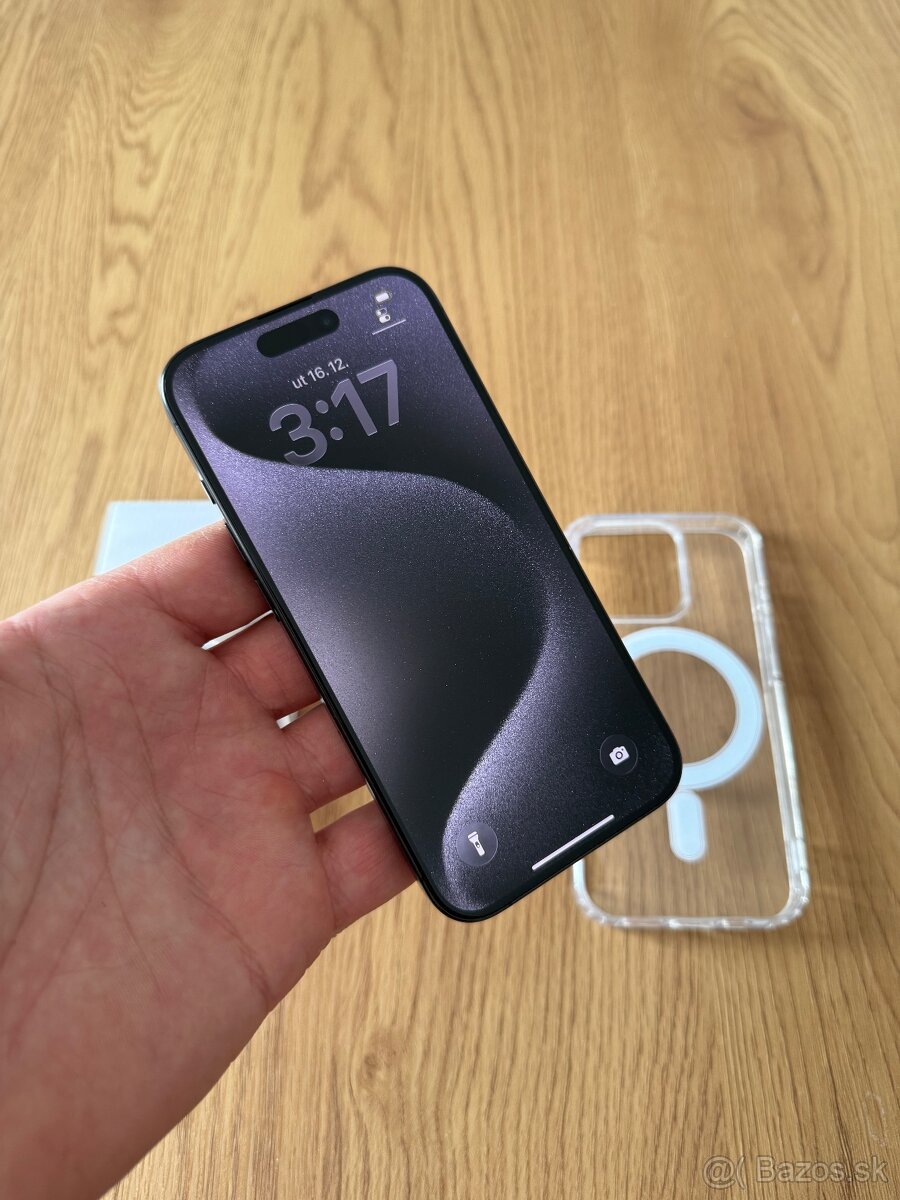 iPhone 15 Pro 128 gb Black Titanium v záruke + príslušenstvo