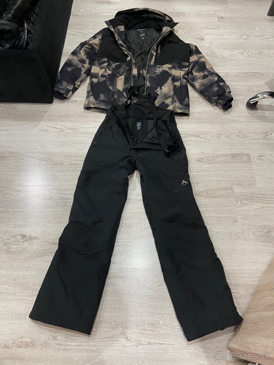Predám lyžiarske oblečenie