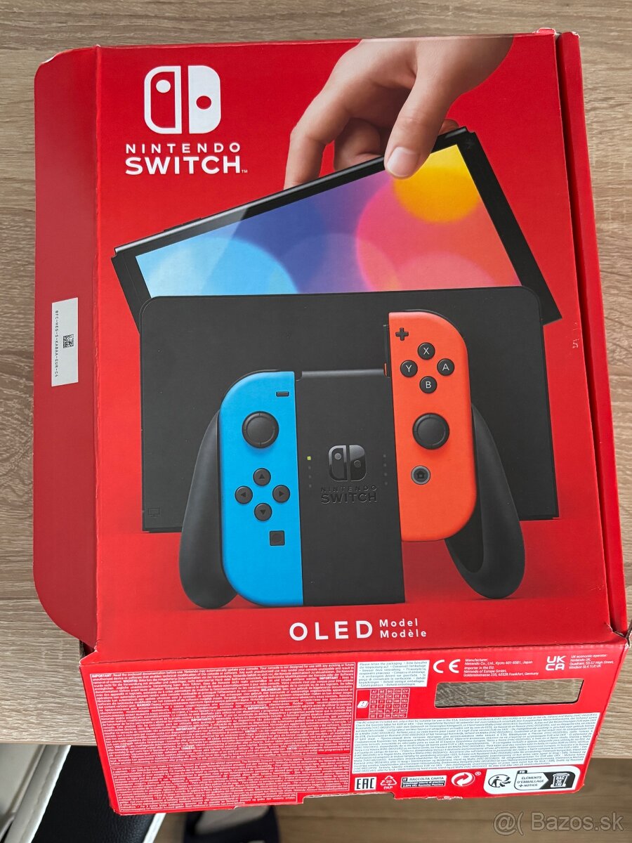 Nintendo Switch OLED.