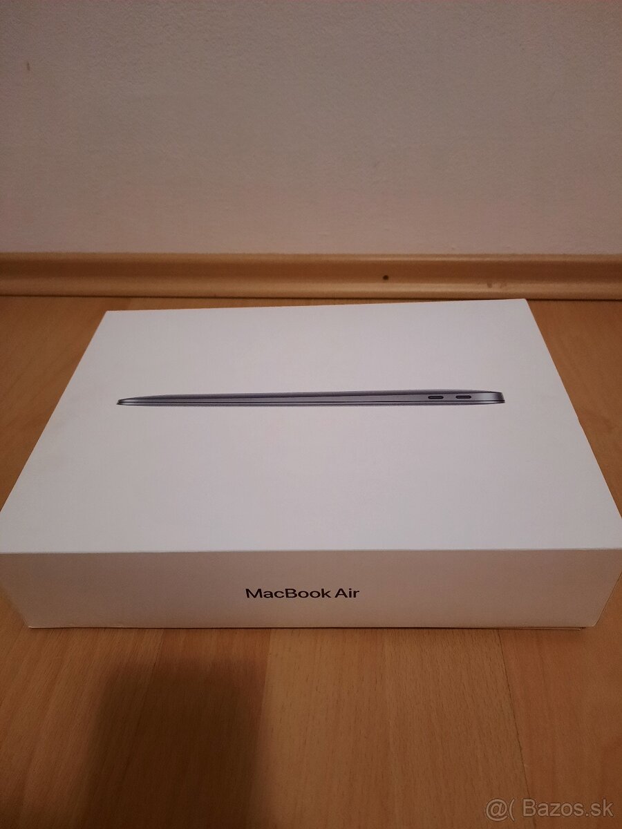 Apple MacBook Air 13-palcovy
