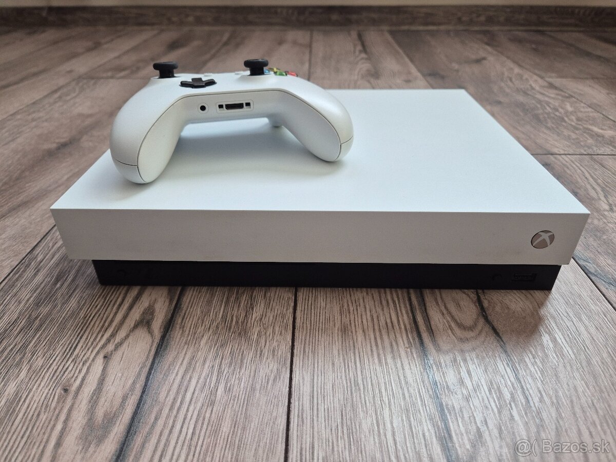 XBOX ONE X