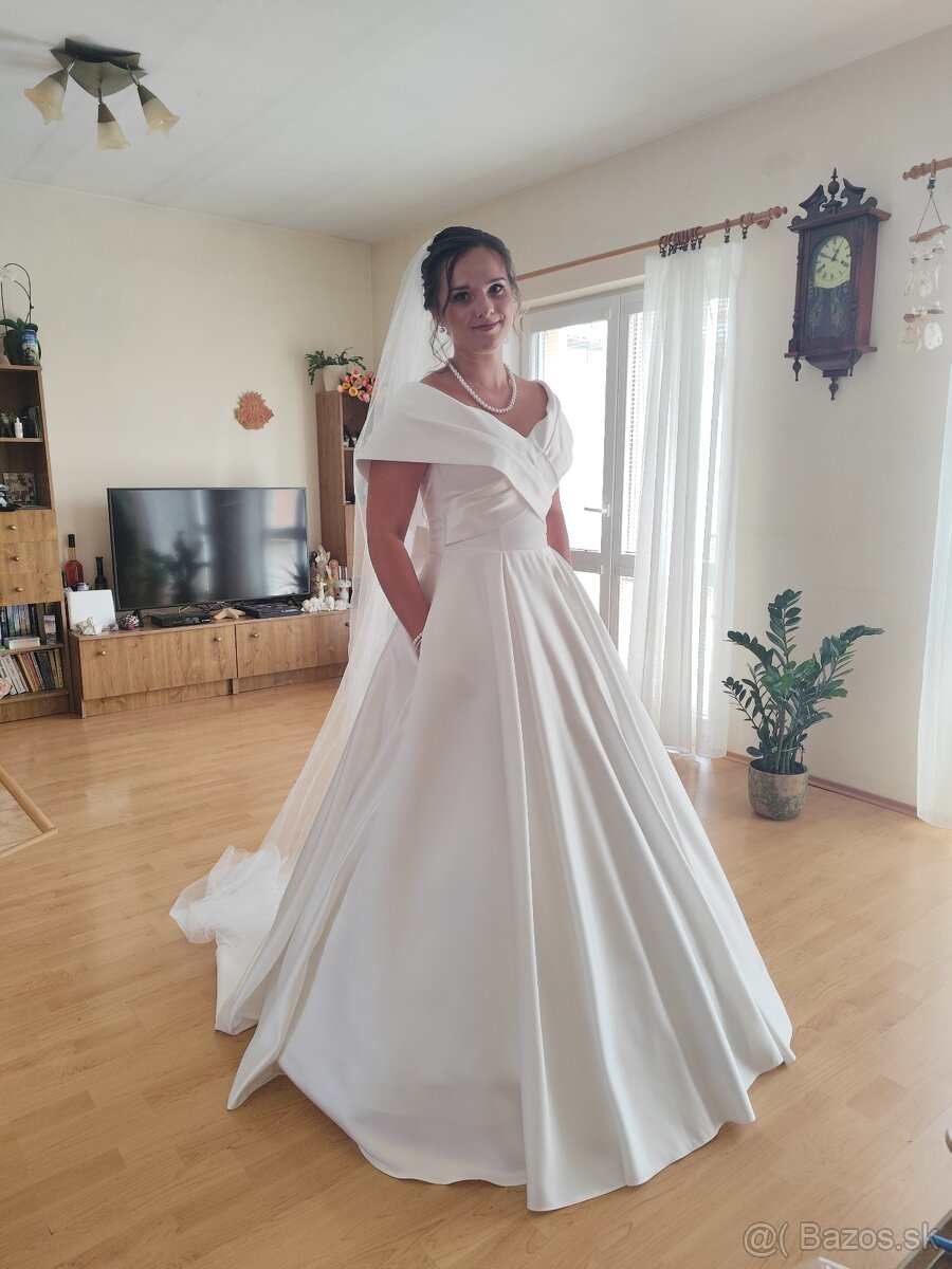 Svadobné šaty