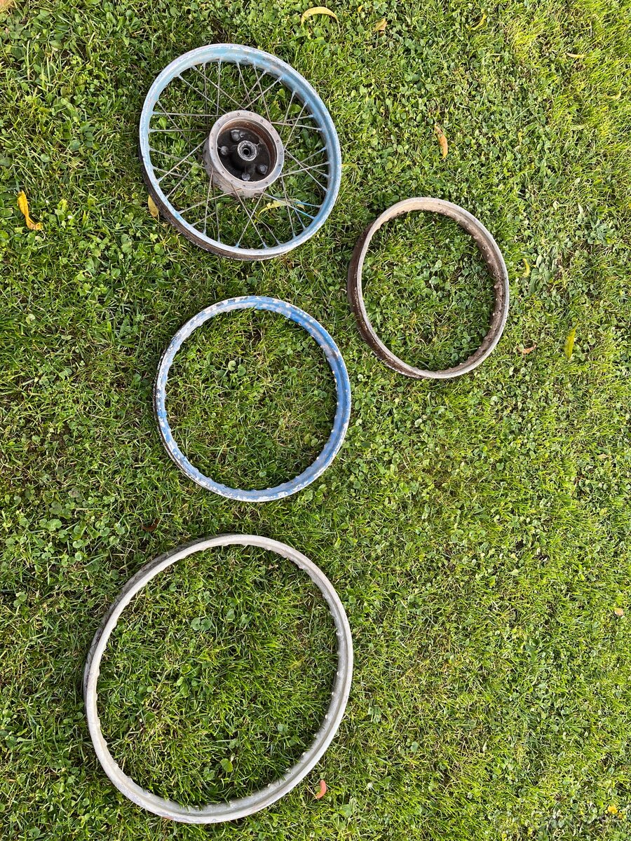 Ráfiky na pionier 555