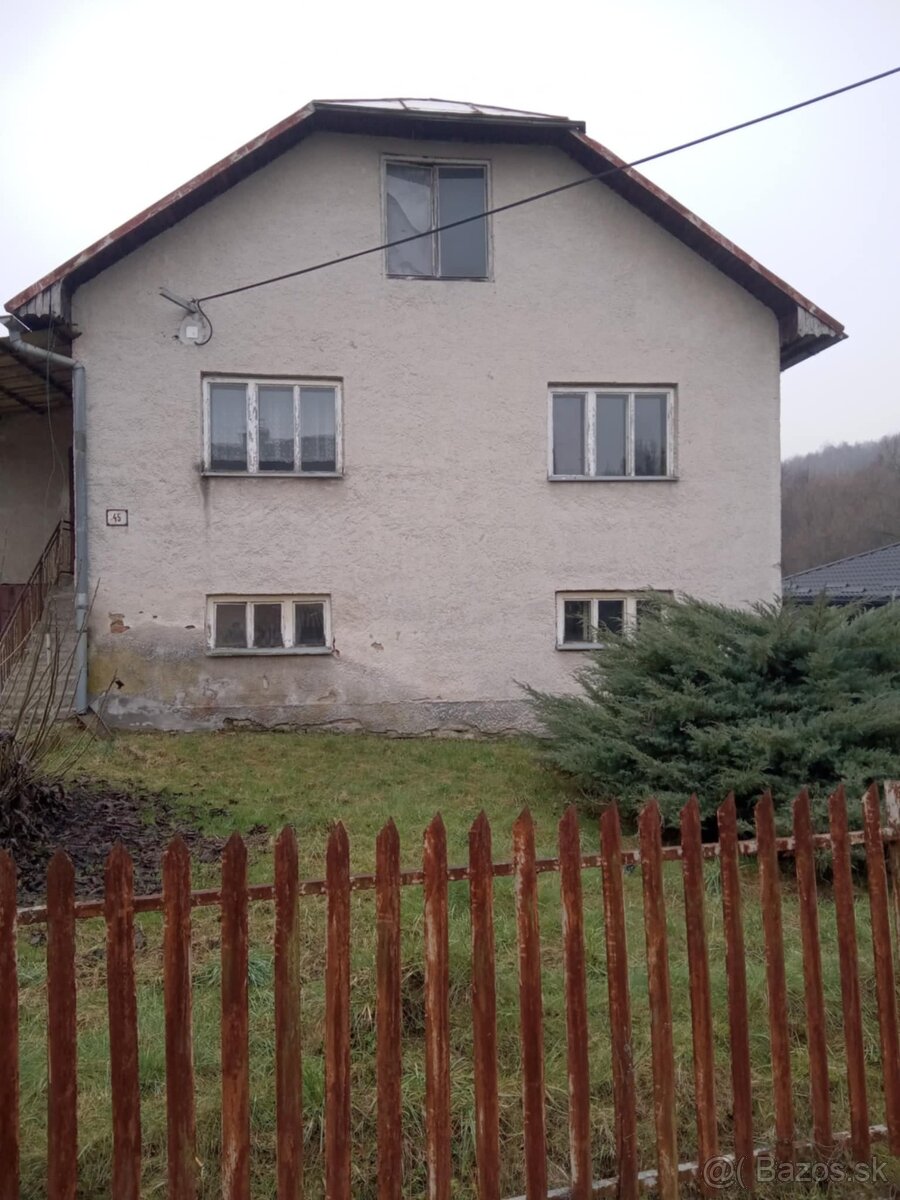 Rodinný dom v obci Rakovčík