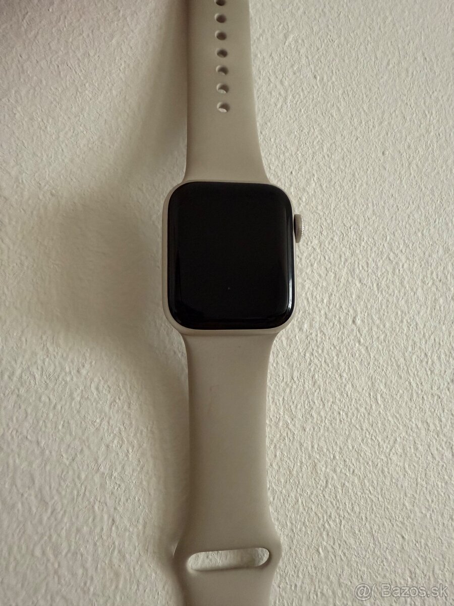 Apple Watch SE 40mm Starlight